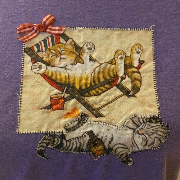 Cat Lady Purple Beach T-Shirt - Picture 3 of 9